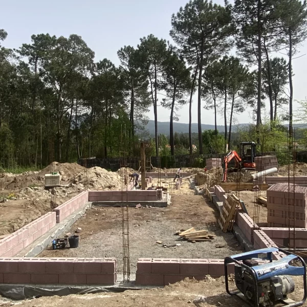 LunamerRealEstate venda Casa T3 Forjaes Esposende